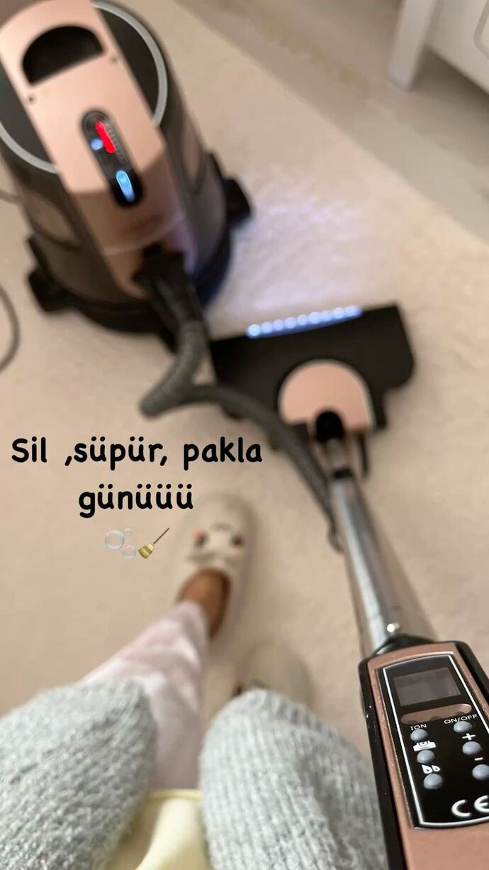 Evde süpürgeyi en çok hangi gün ya da saatte kullanıyorsun?