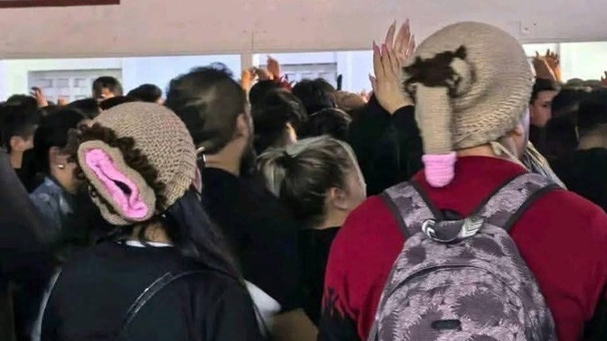 Soğuk havalarda bere/şapka kullanıyor musunuz?