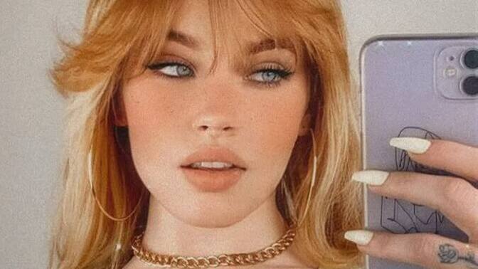 Dışarıda birinin rujunu beğenseniz sorar mısınız?