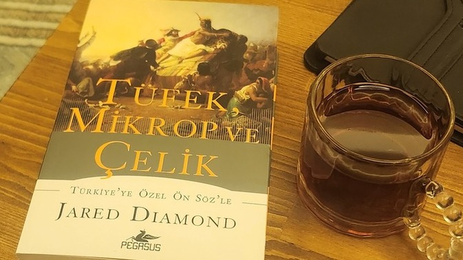 Kitap okumayı seviyor musunuz, yeni kitabımada bakın çabuk🤗?