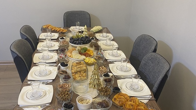 Sofra düzenim nasıl sizce arkadaşlar😊 ?