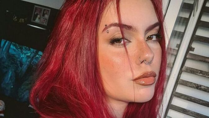 Kızıl saç mı daha çekici sarı saç mı?