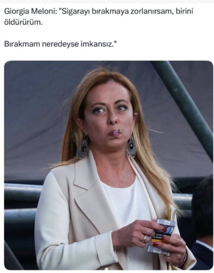 Benim sigaraya olan aşk meloni gibi😂?