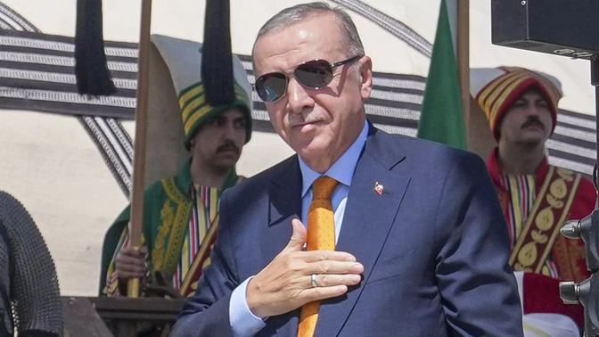Erdoğan yeniden aday olursa seçimi kazanır mı?
