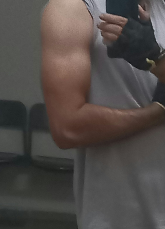 Bu spor yapabilen arkadaşlar nasıl yapıyorsunuz ya 10 dk içinde bacaam kolum ağrıyor ne yapacağız beni?