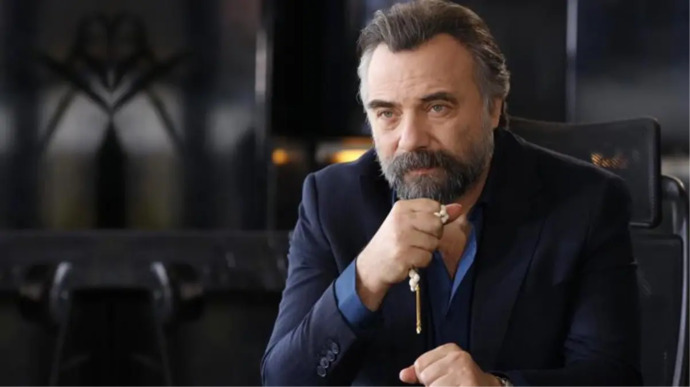 Oktay Kaynarca dan Yeni Kafkas dizisi geliyor! Usta aktör ün dizilerini beğeniyor musun?