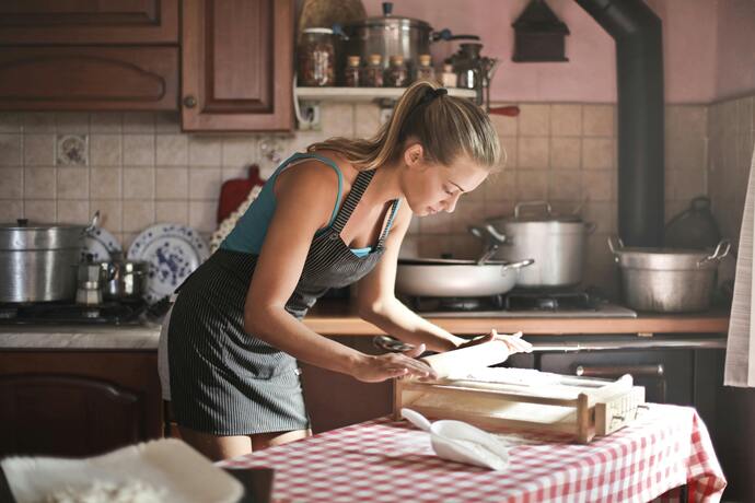 Yemek yapmayı öğreniyorum, sizce hangi yemeği yapayım?