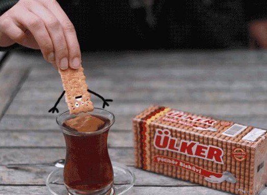 Çaya bisküvi batırıyor musunuz?