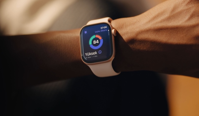 Yarın apple watch almayı düşünüyorum sizce seri 11 mi seri 10 mu almalıyım?
