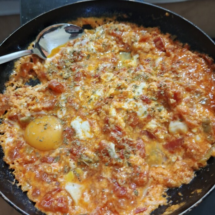 Menemen sever misiniz?