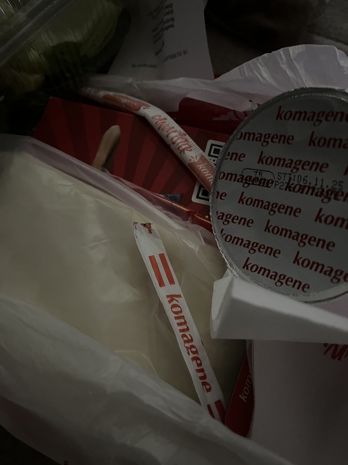 Gece acıkınca aklınıza ilk gelen yemek ne oluyo?