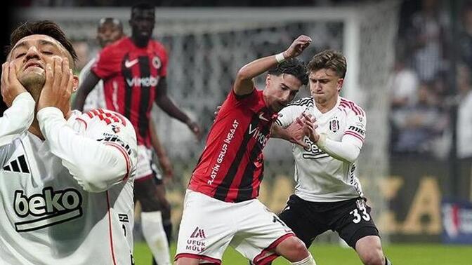 Beşiktaş Dolmabahçe'de Gençlerbirliği'ne 2-1 yenilerek şampiyonluk yarışında ağır yara aldı! Maçı nasıl buldunuz?