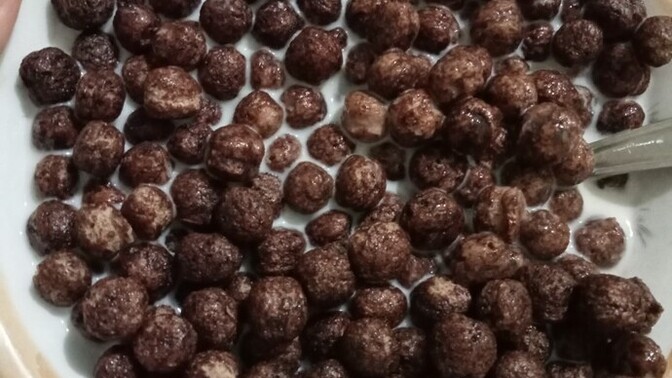 Kendimi kötü hissedince hemen birşeyler yiyorum, yatmayan var mı acaba?