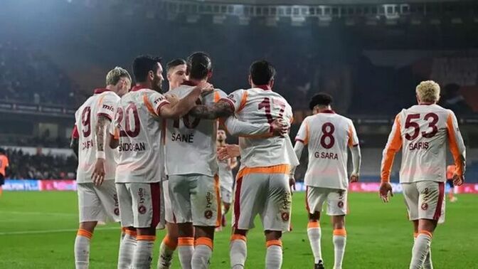 Başakşehir 1 - Galatasaray 2... Sarı kırmızılılar Leroy Sane ile vasat oyuna rağmen kazanmasını bildi! Maçı nasıl buldunuz?