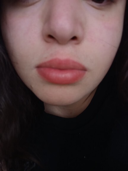 Yeni uyanınca dudaklar neden daha dolgun ve daha güzel oluyor?