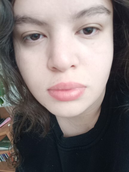 Yeni uyanınca dudaklar neden daha dolgun ve daha güzel oluyor?