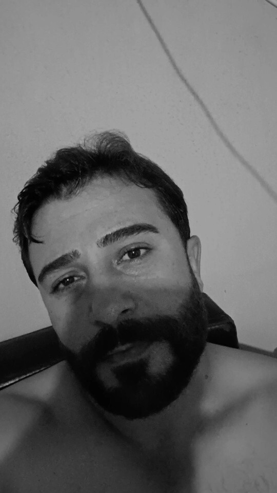 Sakal abartı mı sizce?