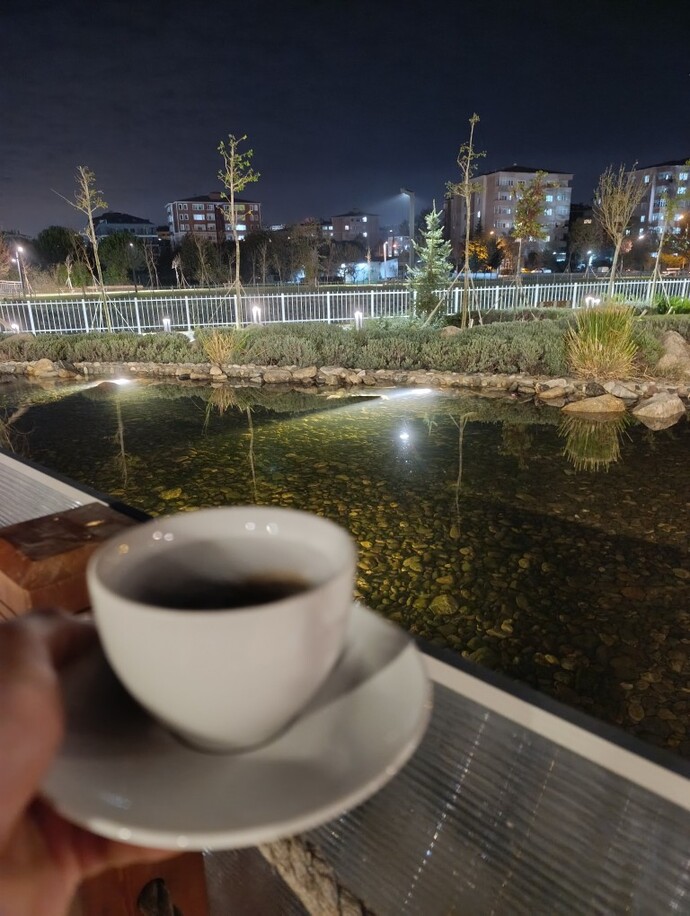 Belediye cafelere gidiyor musun?