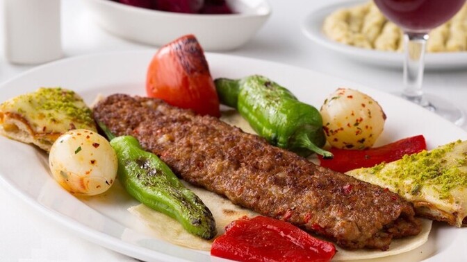 Adana kebap mı tantuni mi?