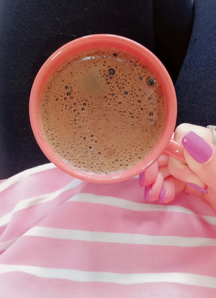 Kahve mi yoksa çay mi hangisi sabah daha iyi gidiyor?