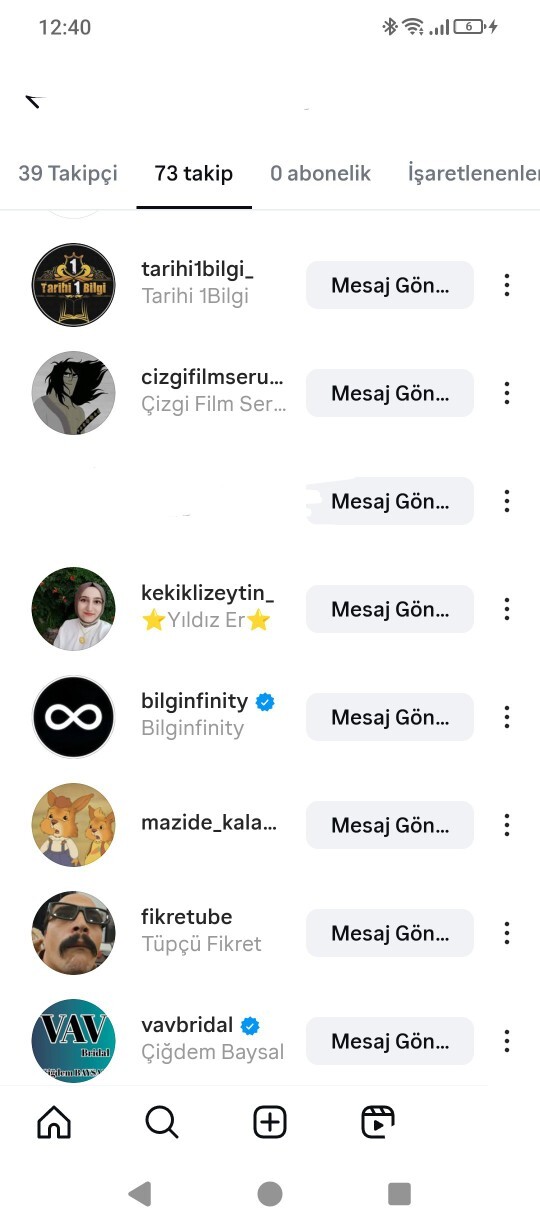 Instagramda takip ettiğim kişiler saçma mı sizce?