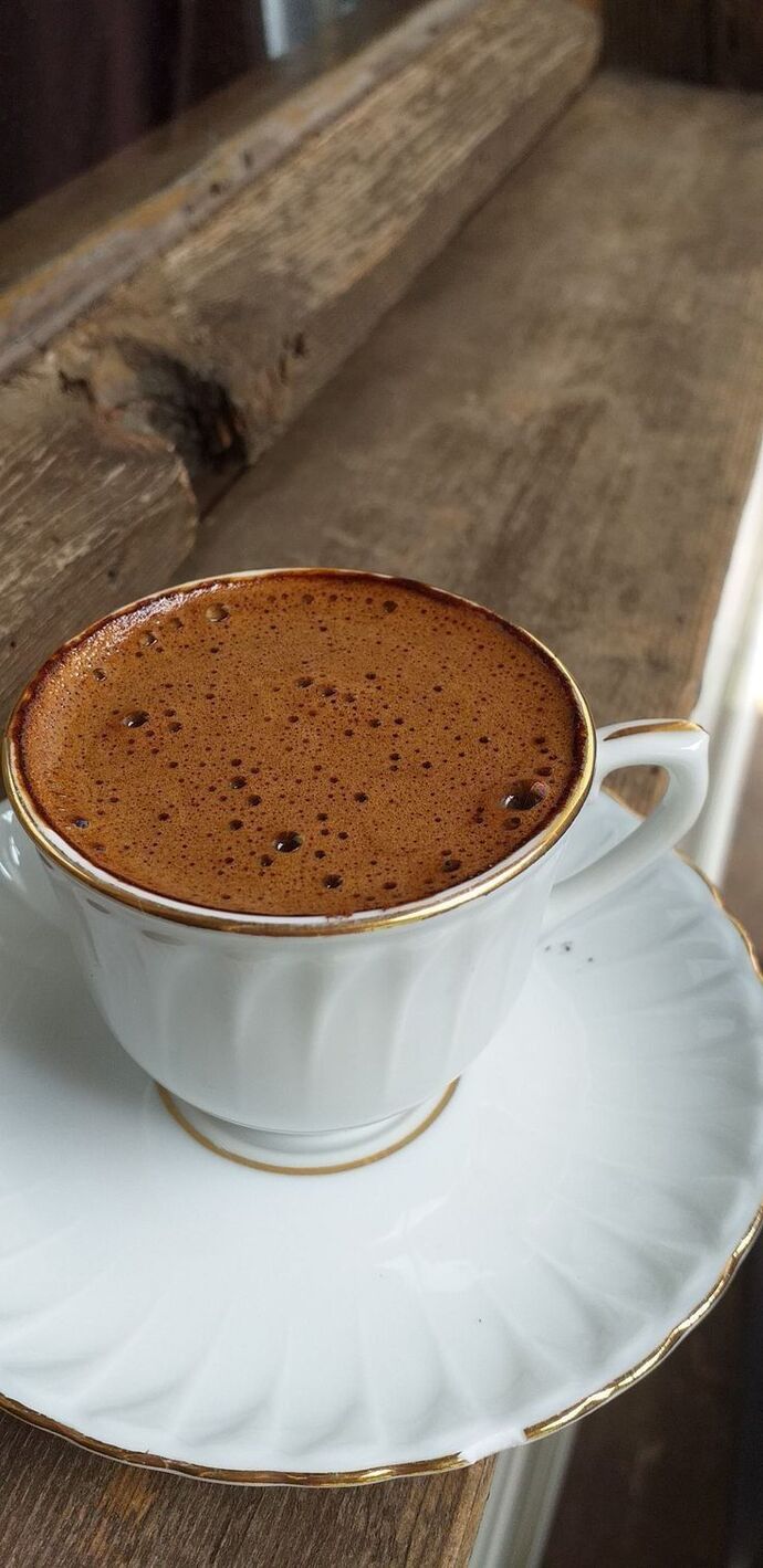 Öğlen yemek mi yoksa kahve mi tercih ediyor sunuz?