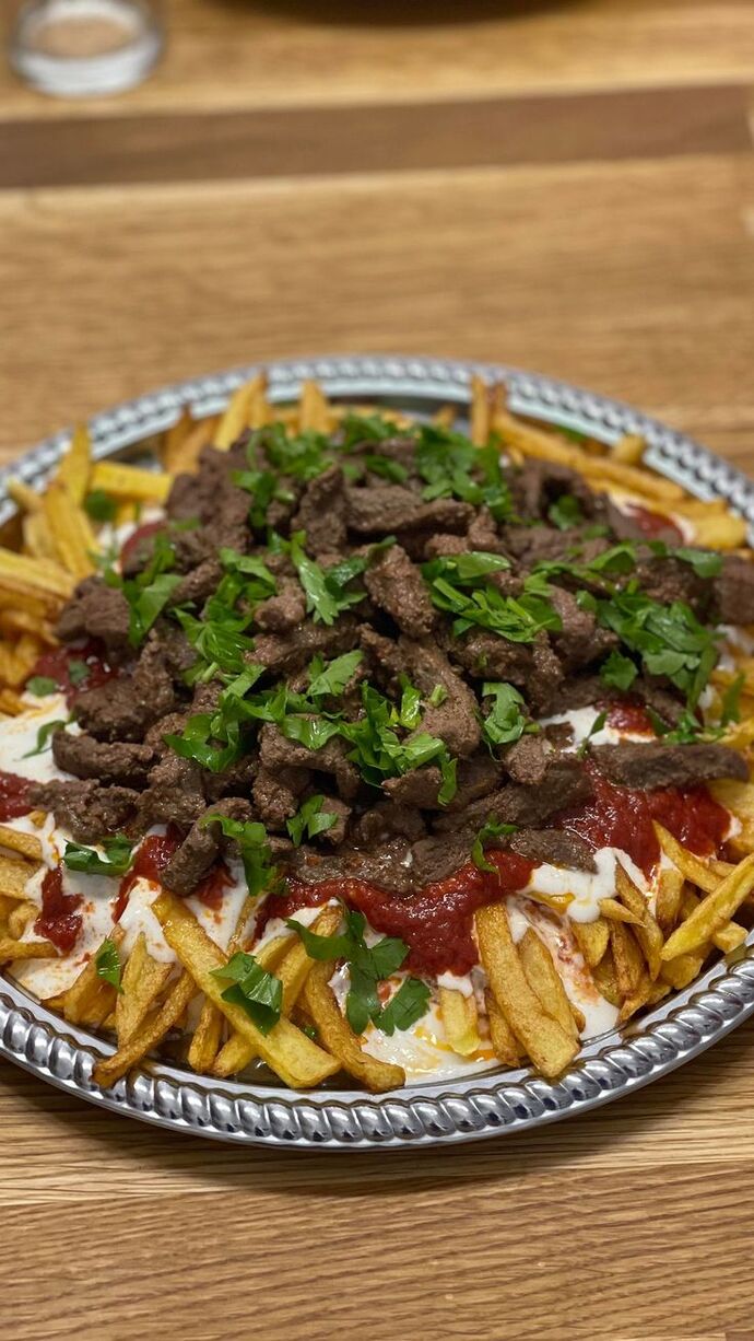 Çökertme kebabı etlimi yoksa tavuklu mu sever siniz?