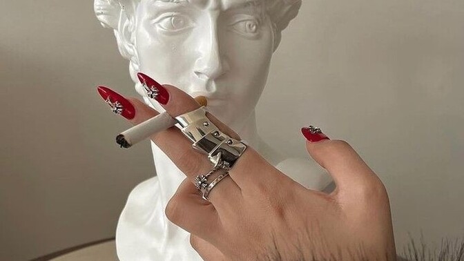 Sigara içme alışkanlığınız var mı?
