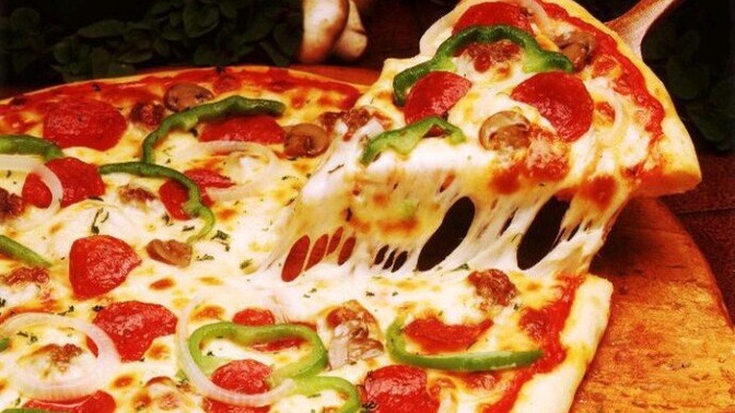 Pizza mı tavuklu pilav mı?