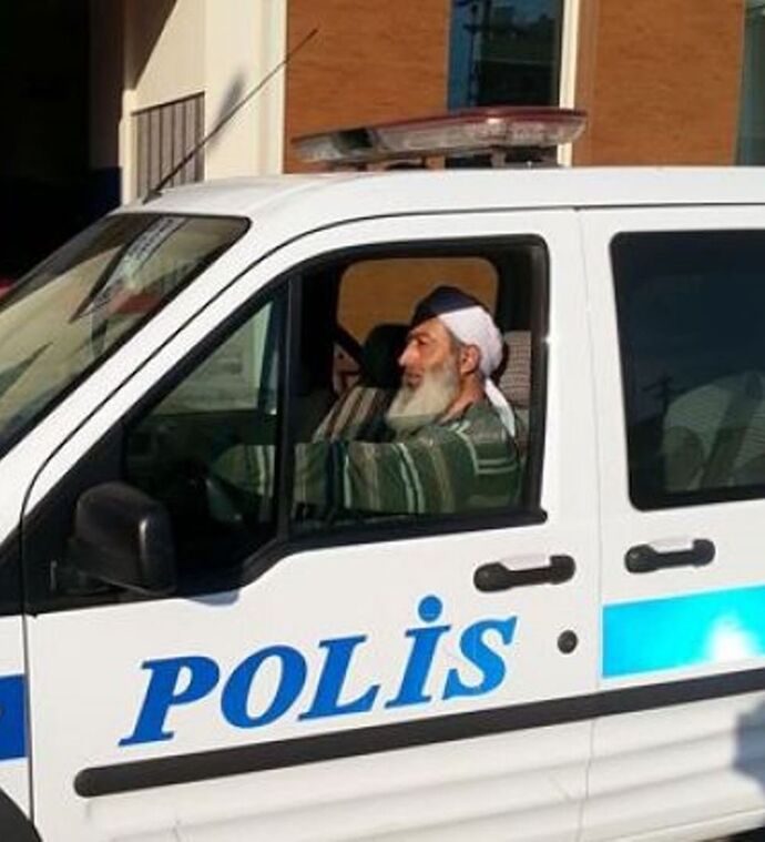 2017'de Çanakale'deki Polis :D