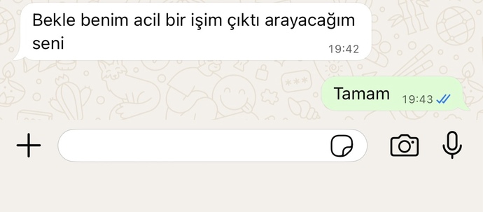 Watsap profiline bir anda siyah fotoğraf koydu?