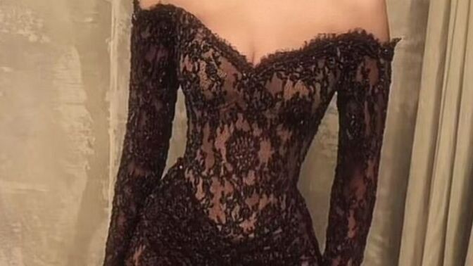 Dünyanın en zarif elbisesi nasıl bir elbise olur sizce?
