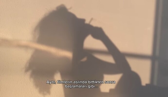 Bazen aynı şarkıyı saatlerce dinleyip fark etmediğiniz oluyor mu?