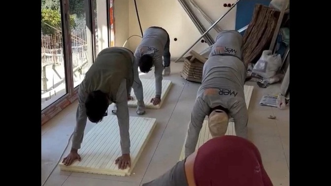 Ankara'da bir yoga eğitmeni ustalara 'Şantiye Yogası' yaptırdı. Siz inşaat ustalarına yoga yaptırabilir miydiniz?