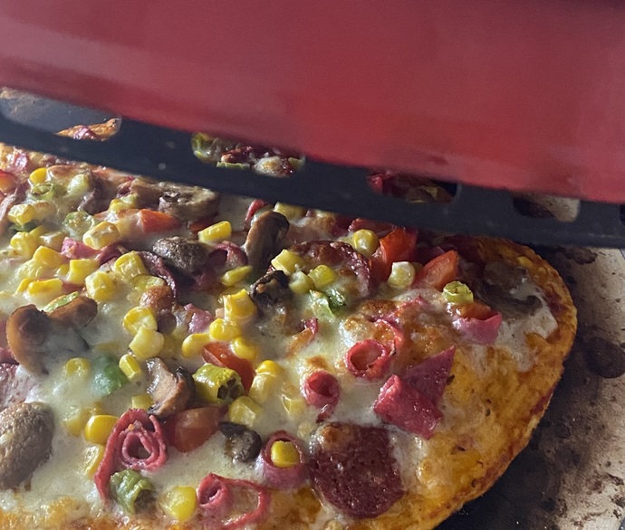 Pizzayı dışarıdan mı spariş ediyorsunuz evde mi yapıyorsunuz?