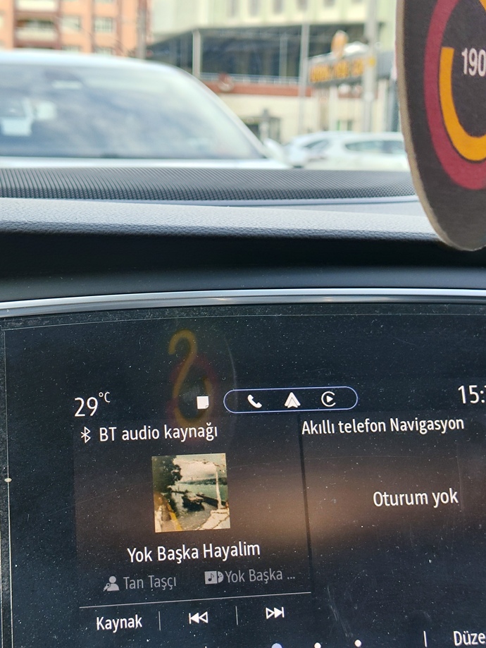 Bu aralar dinlediğiniz şarkılar neler?
