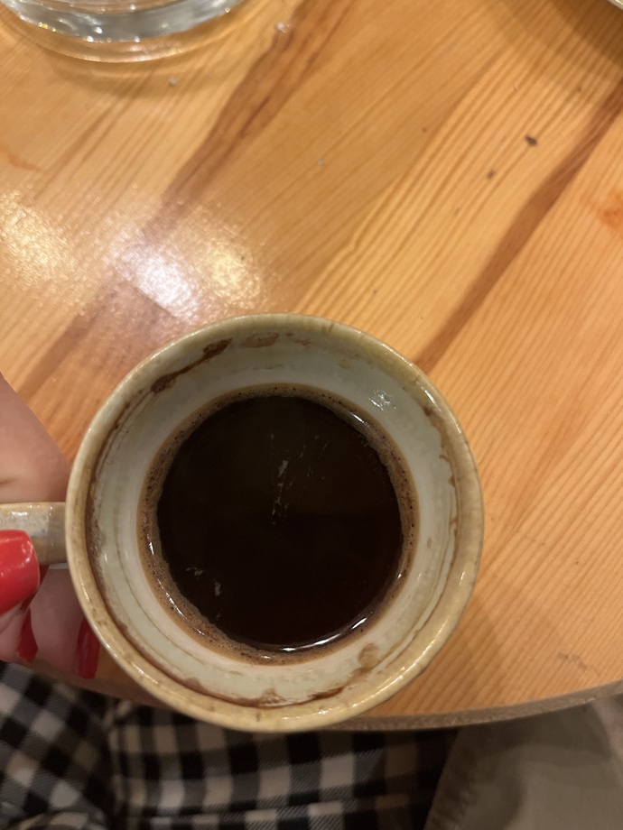 Kimlere gece kahvesi ısmarlayayım?