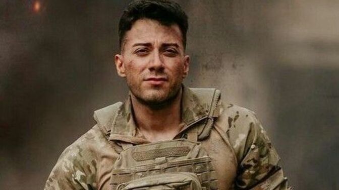 Enes Batur'a ne oldu sizce, çocukluğumuz mu gitti?