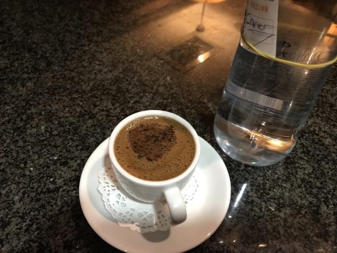 Akşam kahvenizi kimle içiyorsunuz?