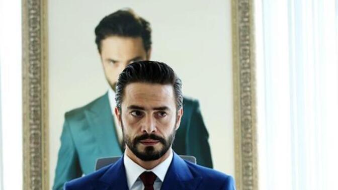 Kendi fotoğrafınızı evinizdeki duvara asar mısınız?