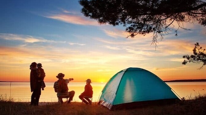 Kamp yapmak mı /Denize sıfır otelde konaklamak mı?