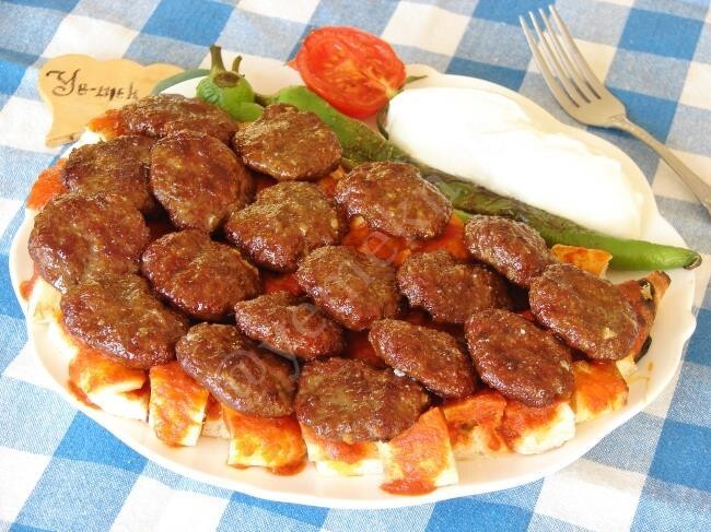 Izgara köfte mi/Fırında sulu köfte mi?