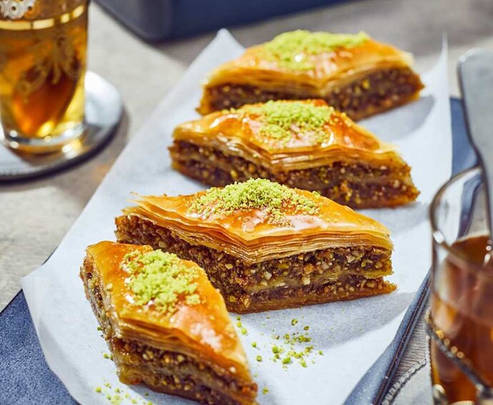 Künefe mi baklava mı?