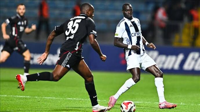 Kasımpaşa 1 - Beşiktaş 1... Kartal ekim ayı bitmeden lige havlu attı! Maçı nasıl buldunuz?