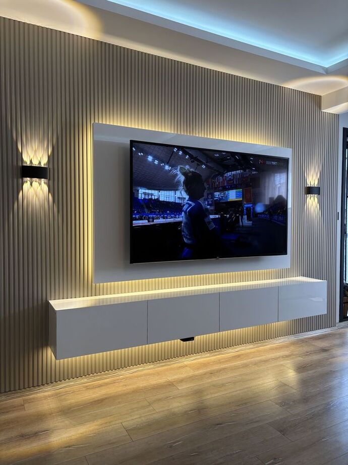 Tv ünitesinin yanında ışıklandırma hoş durur mu?