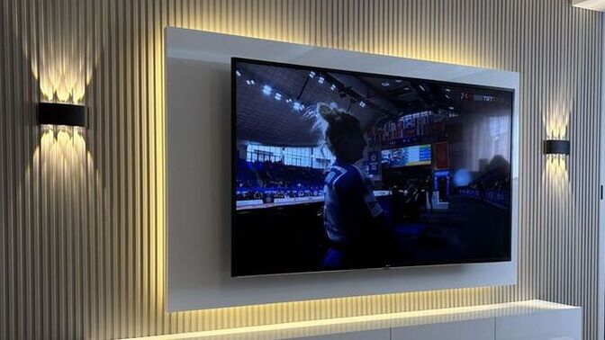 Tv ünitesinin yanında ışıklandırma hoş durur mu?