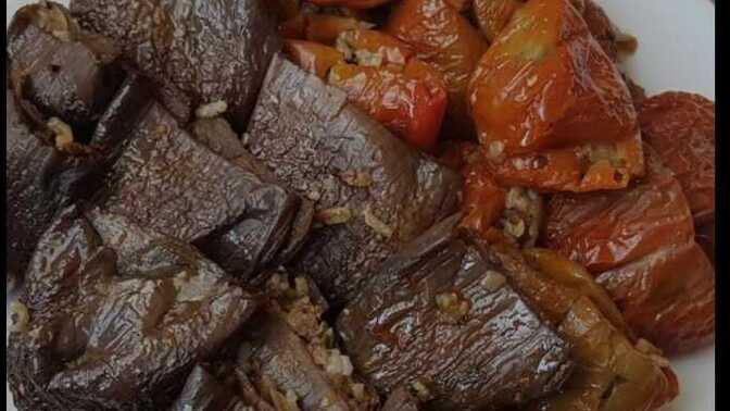 Antep usulü kuru dolmanın yanına mercimek çorbası gider mi?