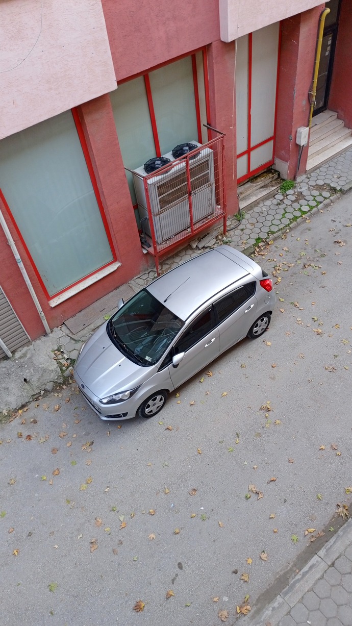 Şimdiki arabam 2013 Ford Fiesta