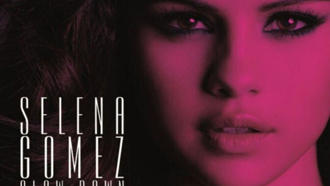 Geceleri benim gibi Selena Gomez dinleyen var mı?