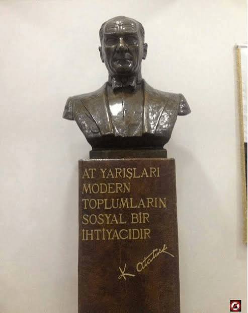 Bugün bir Kürt bana Atatürk Kürtler ayrı bir memleket kurabilirler demiş dedi. Doğru mu?